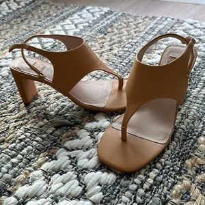 NWOT Louise etCie heeled sandals size 6.5